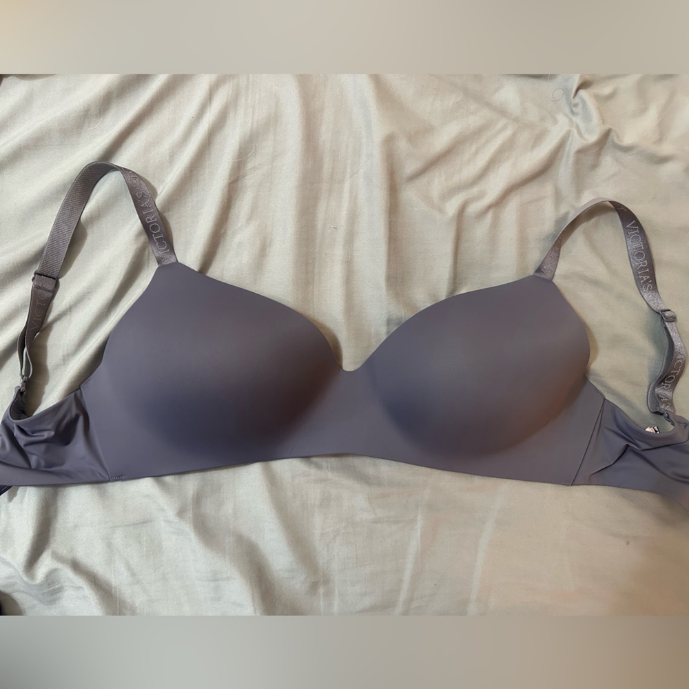 Victoria's Secret Charcoal Women's Wireless Bra